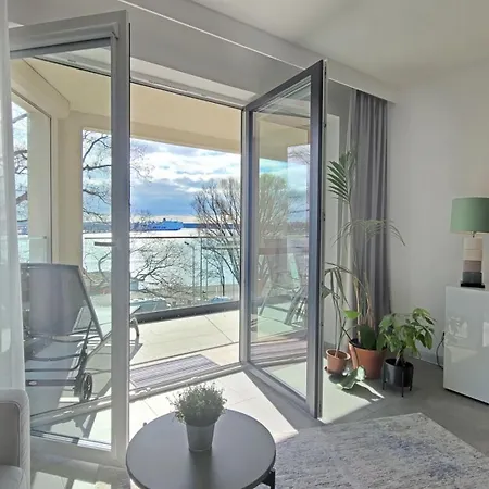 アパート Sunset - Flotylla - Nowoczesne Mieszkanie Z Widokiem Na Port, Prywatny Parking, Blisko Mariny Jachtowej, Park Zdrojowy シフィノウイシチェ