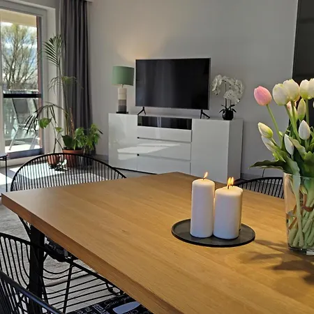 アパート Sunset - Flotylla - Nowoczesne Mieszkanie Z Widokiem Na Port, Prywatny Parking, Blisko Mariny Jachtowej, Park Zdrojowy シフィノウイシチェ