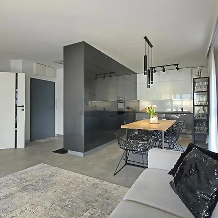 アパート Sunset - Flotylla - Nowoczesne Mieszkanie Z Widokiem Na Port, Prywatny Parking, Blisko Mariny Jachtowej, Park Zdrojowy シフィノウイシチェ